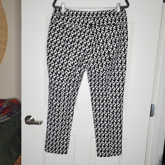 Adriana Papell Kate Black & White Floral Trouser Pants - Picture 5 of 9